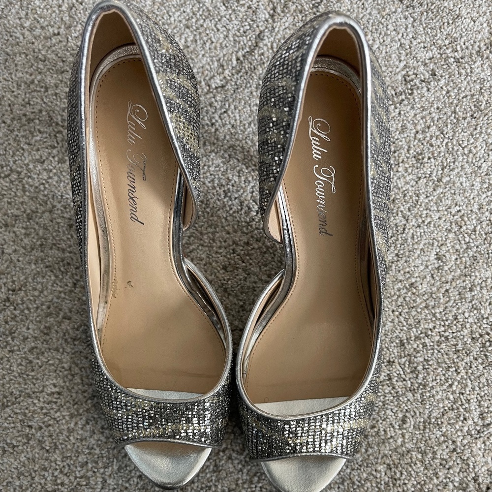 Lulu Townsend - Silver heels